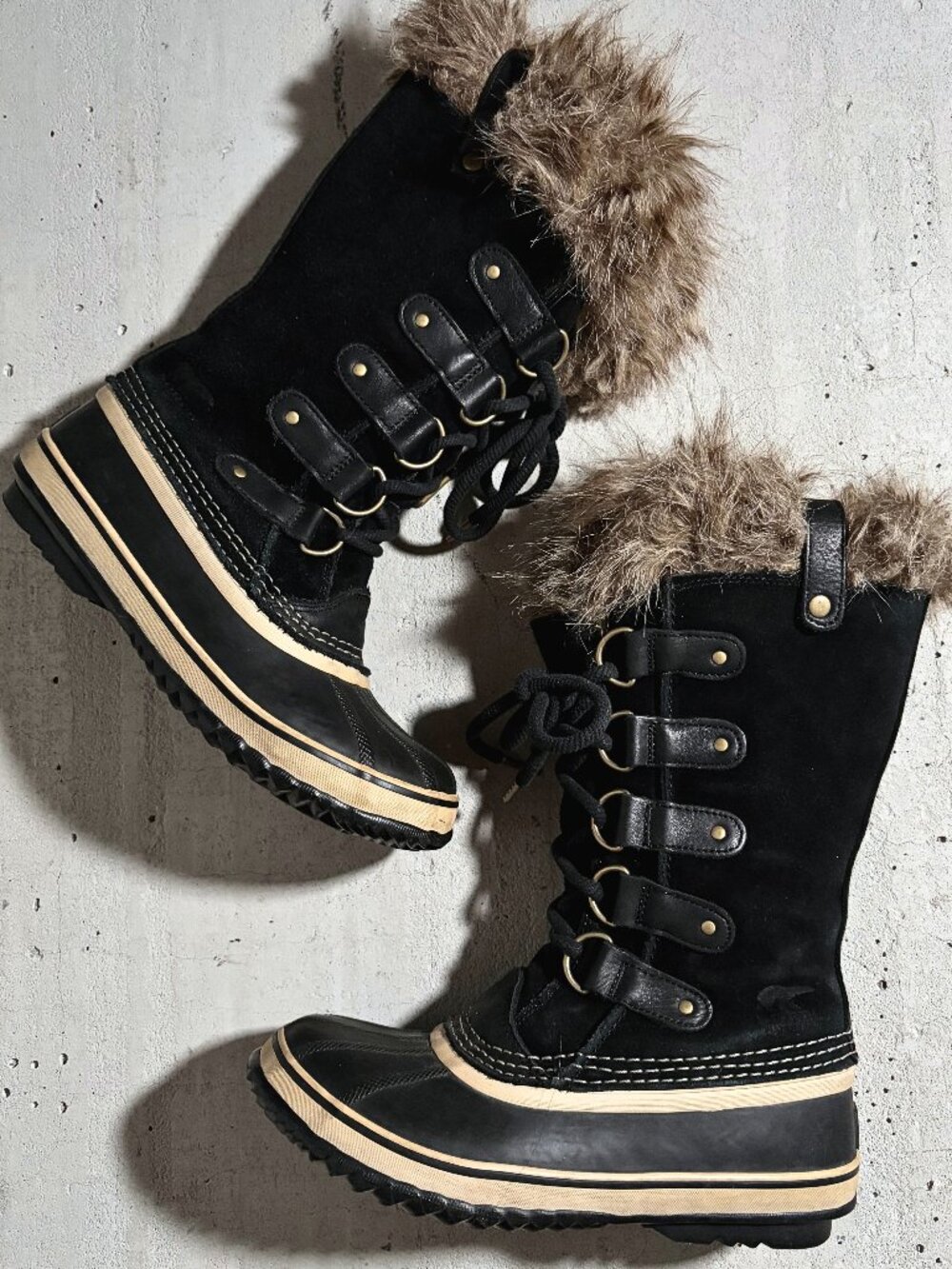 SOREL Joan of Arctic Black Waterproof Faux Fur Snow Boots Women's 7.5